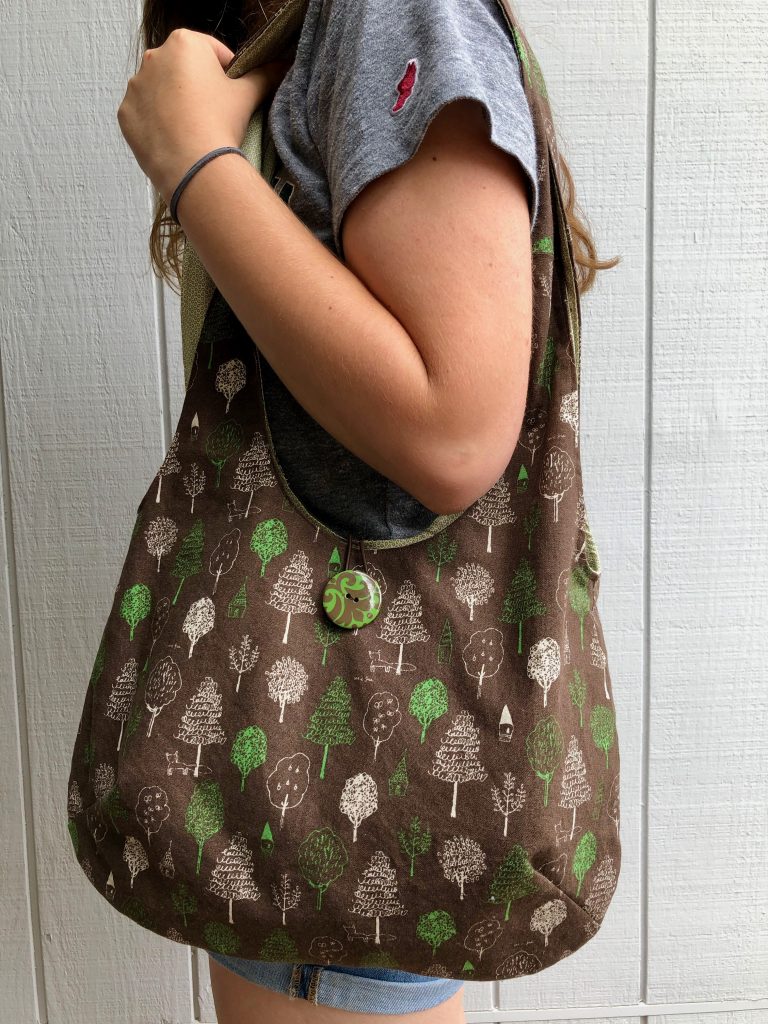 The Pretty Hobo Bag Sewing Pattern - free